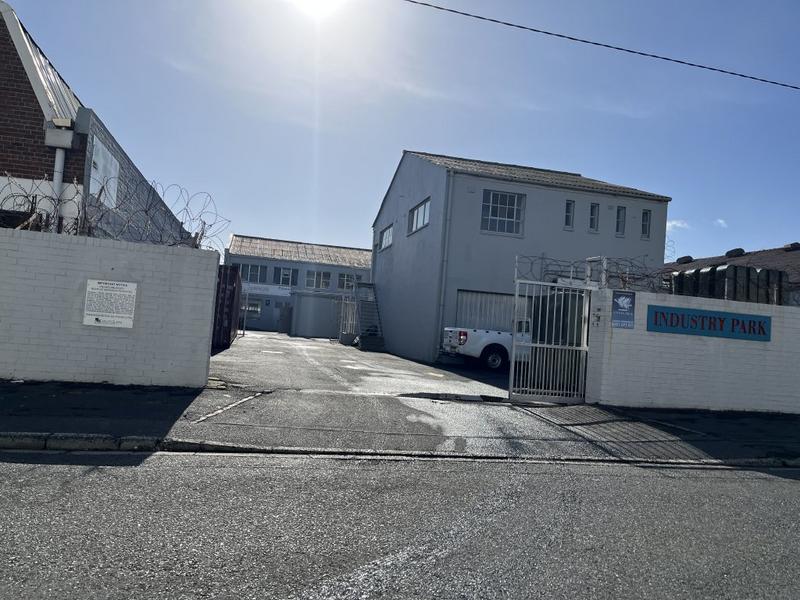 To Let Commercial Property for Rent in Paarden Eiland Western Cape